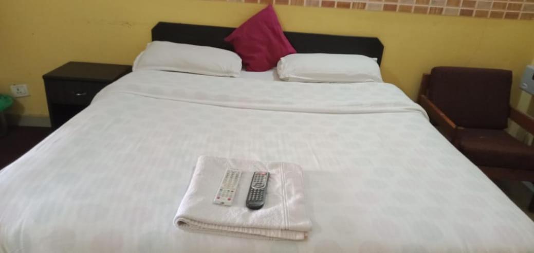Hotel O Hya'S Homestay Dehradún Kültér fotó